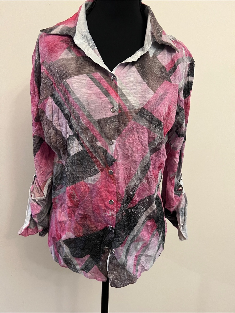David Cline Pink and Gray Geometric Button-Down Shirt